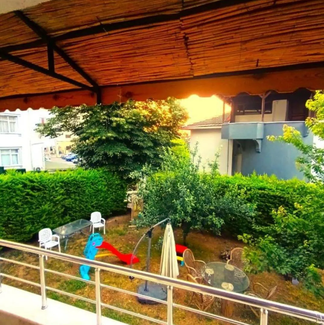 Family House Apartment Istanbul